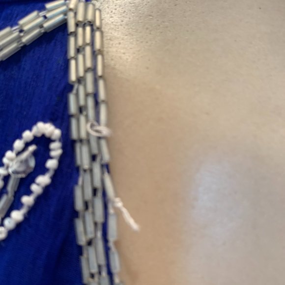 Vintage Gunit beaded silk vest size L royal blue with silver and white beads - Picture 4 of 11